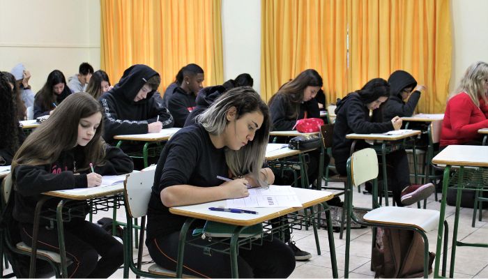 Foto: Silvio Turra/SEED Educação reforça importância do Enem aos alunos; Paraná tem app exclusivo para preparação